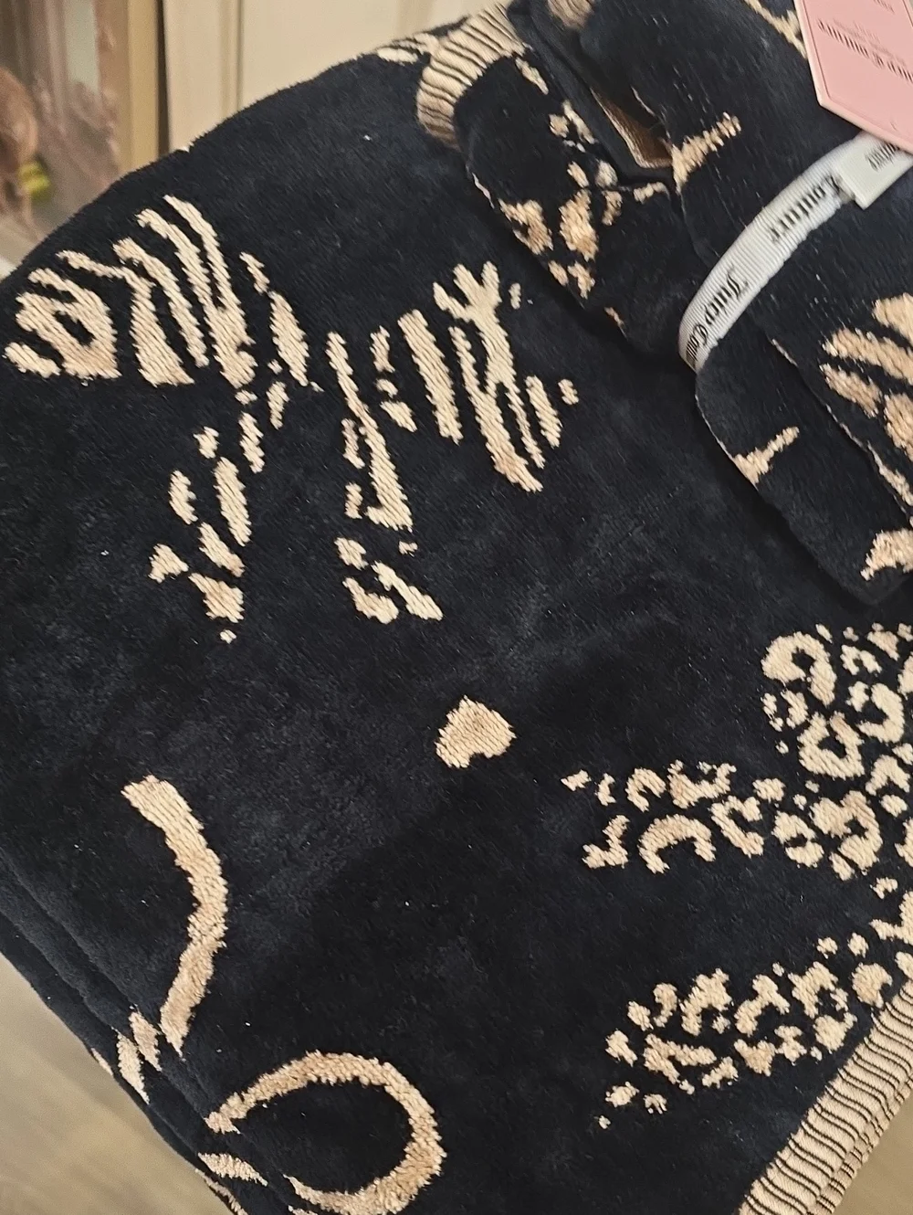Juicy Couture Home Leopord/Zebra Print Bows/Hearts Viscose Cotton Towel Set